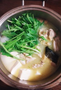 簡単☆鶏肉と水菜の湯豆腐鍋