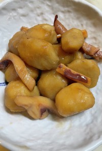 コストコ冷凍焼きイカで里芋の煮物