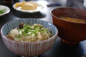 秋の味覚☆たっぷりきのこの混ぜごはん