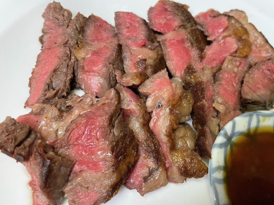 特売牛ステーキ肉を美味しく焼く方法の画像