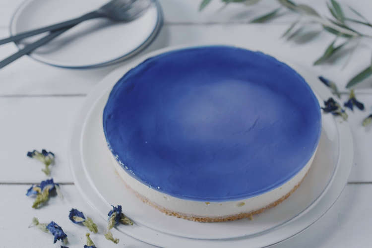 天然ハーブの青いクリスタルチーズケーキ レシピ 作り方 By Japanblue クックパッド