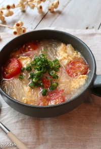 トマトと春雨の味噌スープ
