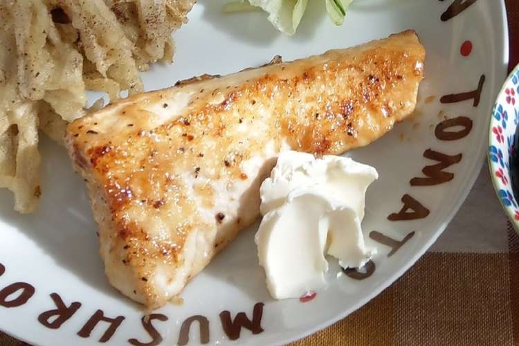 メカジキのバター醤油ムニエル チーズ添え レシピ 作り方 By 涙のチカすけ クックパッド 簡単おいしいみんなのレシピが360万品
