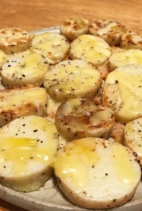 皮ごと☆長芋のペッパーチーズ焼き