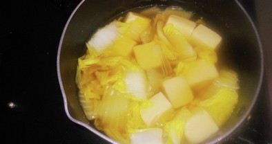 白菜と高野豆腐の煮浸しの写真