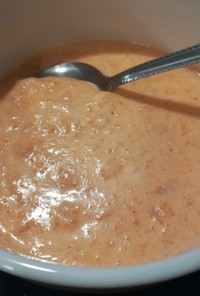 セモリナ粉入りバターナッツかぼちゃスープ
