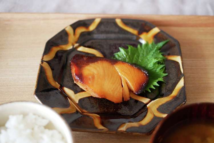 ぶりの味噌漬け焼き レシピ 作り方 By Komerco クックパッド 簡単おいしいみんなのレシピが361万品