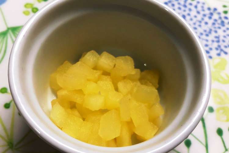 離乳食 中期以降 角切りりんご レシピ 作り方 By ちびすけ母 クックパッド 簡単おいしいみんなのレシピが366万品