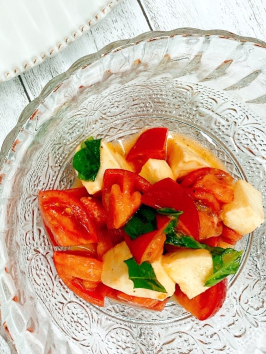 フルーツトマトのカプレーゼの画像