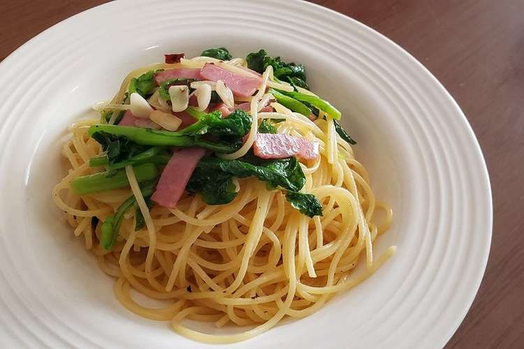 菜の花とベーコンのペペロンチーノ レシピ 作り方 By とんかつだいすき クックパッド 簡単おいしいみんなのレシピが373万品