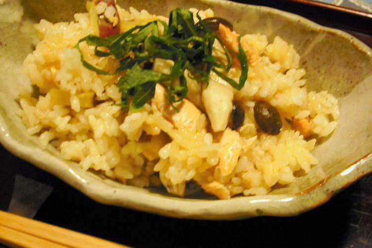 たっぷり秋鮭の秋の味覚ご飯 レシピ 作り方 By 主婦おくさん クックパッド 簡単おいしいみんなのレシピが371万品
