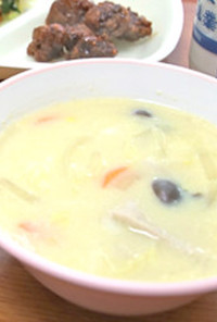 【学校給食】白菜のコーンシチュー