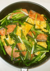 鮭と卵のビタミン炒め物♪簡単漢方食養生