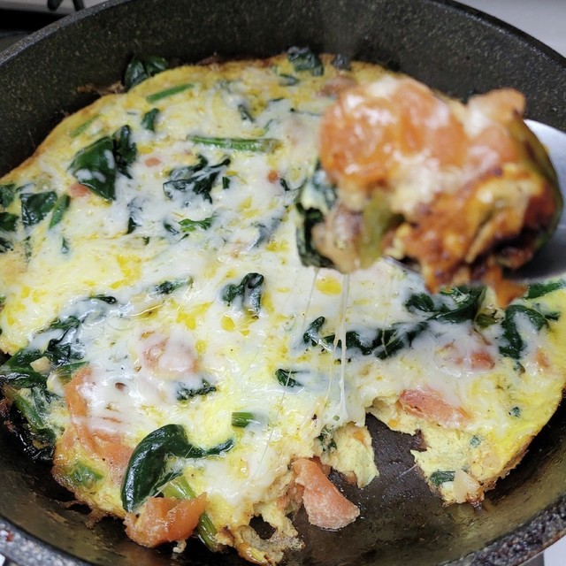 ほうれん草 トマトのキッシュ風オムレツ レシピ 作り方 By ゆらんまま クックパッド 簡単おいしいみんなのレシピが357万品 ほうれん草 トマトのキッシュ風オムレツ レシピ 作り方 By ゆらんまま クックパッド 簡単おいしいみんなのレシピが357万品