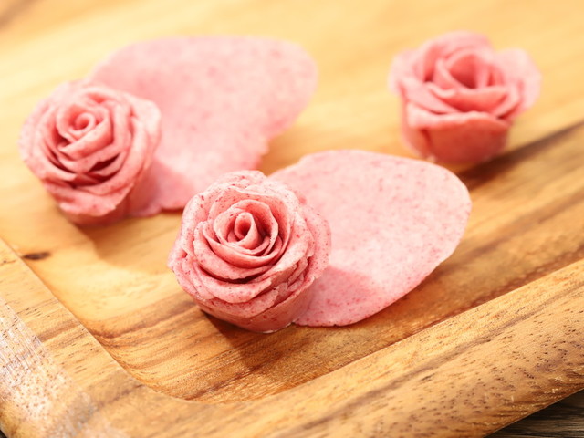 小さくてかわいい！ 薔薇のチョコレート