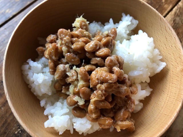納豆と姜葱醤のご飯（業務スーパー）の画像