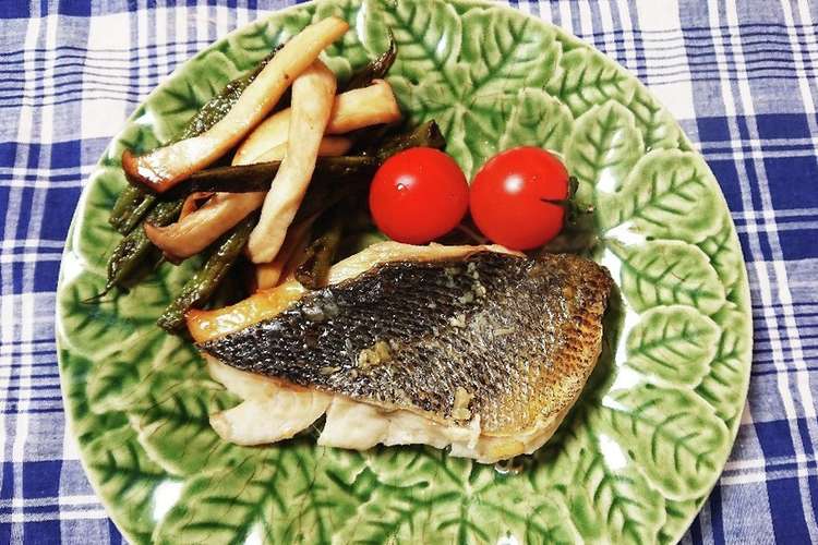 スズキの麹漬け 三五八漬け レシピ 作り方 By Remies クックパッド 簡単おいしいみんなのレシピが375万品