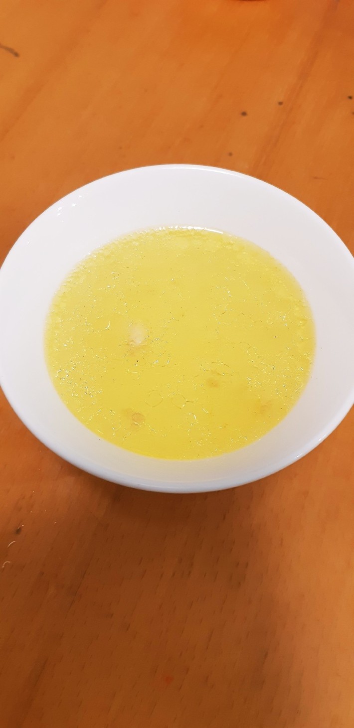 塩ラーメンスープの画像