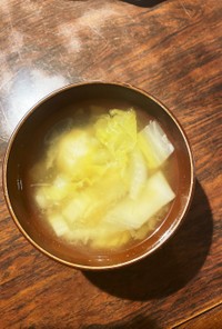 里芋と白菜味噌汁
