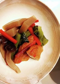 小松菜と練り物の煮物