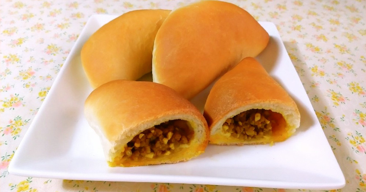 チーズinカレーパン風 ピロシキhbで レシピ 作り方 By Kbbキッチン クックパッド 簡単おいしいみんなのレシピが360万品