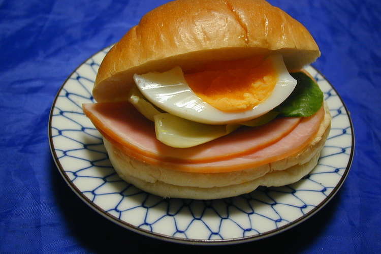 ネオバターロールのロースハムサンド レシピ 作り方 By そう 東京 クックパッド 簡単おいしいみんなのレシピが349万品