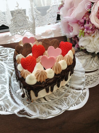 ハートのバレンタインケーキの写真
