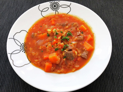 ラム肉とレンズ豆のスープの写真
