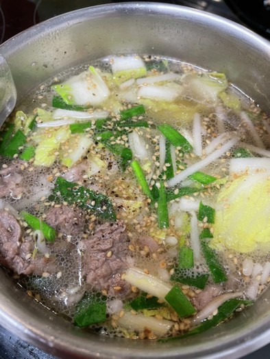 超簡単　牛肉と白菜のスープ　韓国風の写真
