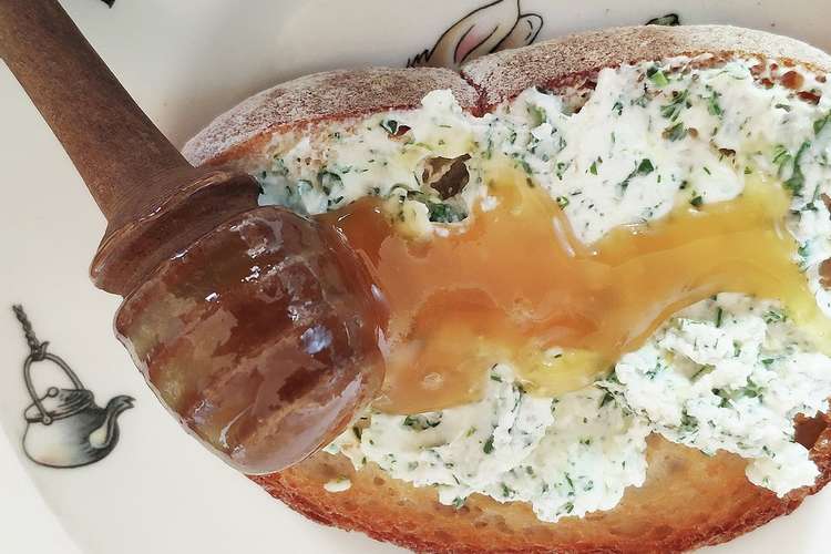 ポリ袋で簡単 生ハーブ入りクリームチーズ レシピ 作り方 By Chachachat クックパッド 簡単おいしいみんなのレシピが360万品