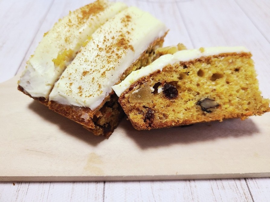 ミルクチョコレートフロスティングの黄色いカップケーキのレシピ