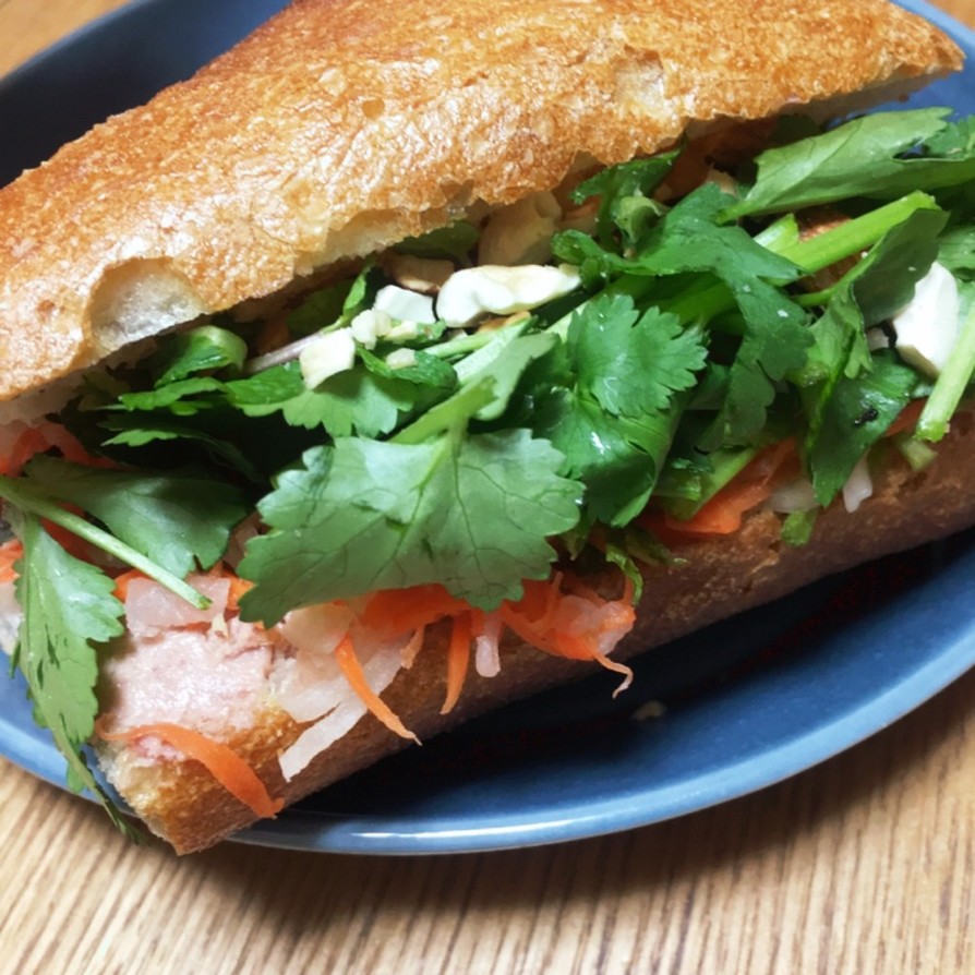 レモングラスポークのグリル バインミー レシピ