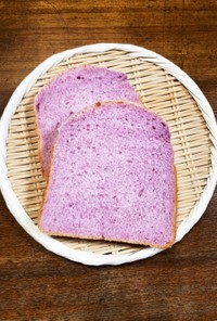 春よ恋。ふわふわ紫いも食パン。