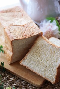 ふんわり美味しい♡豆乳の生食パン