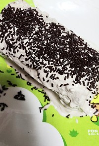 チョコ味の黒柳徹子さんケーキ
