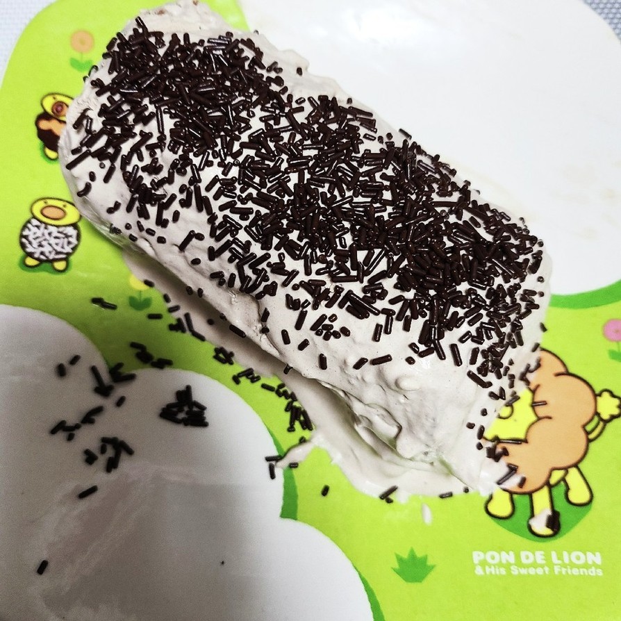 チョコ味の黒柳徹子さんケーキの画像