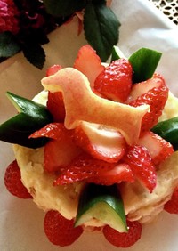 愛犬誕生日ケーキ　サツマイモ、林檎、苺