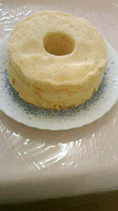 プレーンシフォンケーキのレシピの写真