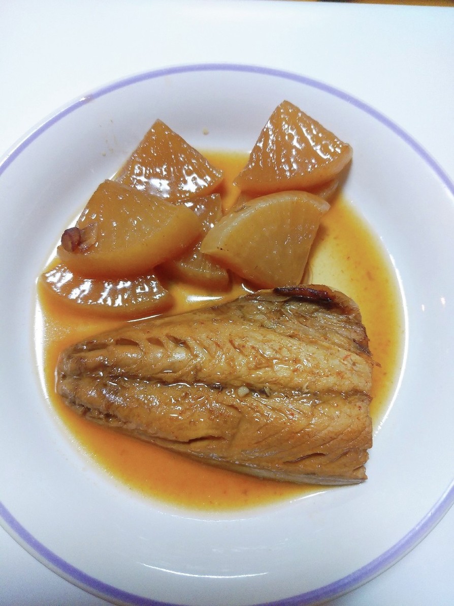フライパンで簡単★鯖と大根のピリ辛煮の画像