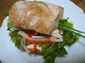 ★SANDWICH VEGETARIEN A LA LAOTIENE★