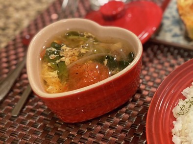 簡単♡パルメザンとトマトの野菜出汁スープの写真