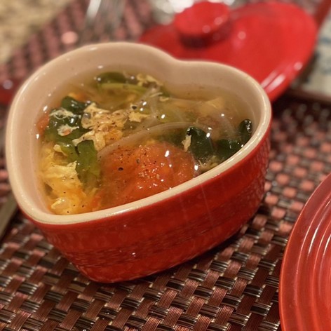 簡単♡パルメザンとトマトの野菜出汁スープ