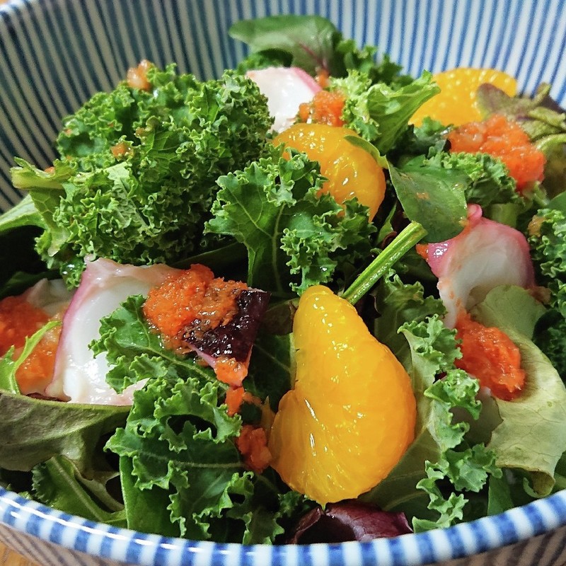 レモンパルメザンケールサラダのレシピ