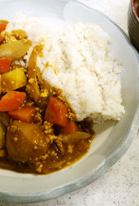 ✨鶏挽肉のカレー＆茄子と豆腐の味噌汁✨