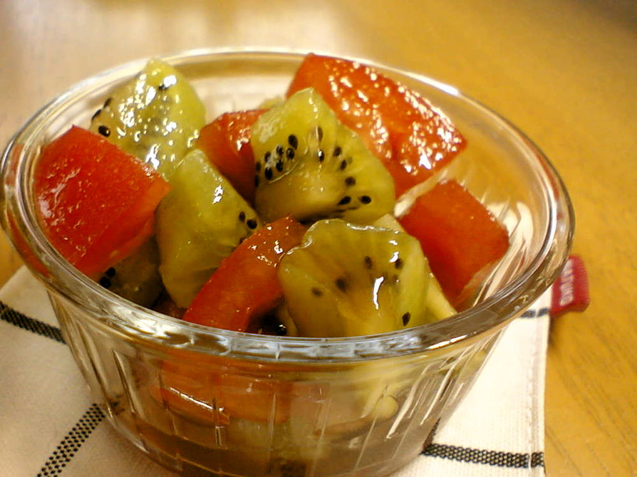 キウイフルーツ♥の甘～いサラダの画像