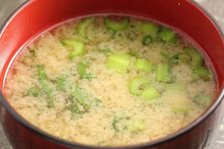 簡単 しらすと小松菜のお味噌汁 レシピ 作り方 By だんどり亭 クックパッド 簡単おいしいみんなのレシピが353万品