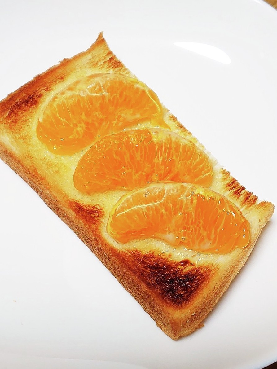柑橘フルーツ＆練乳トースト♡の画像