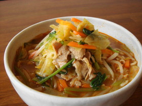 野菜たっぷりスタミナ☆みそラーメン