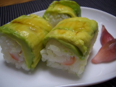 アボガドの巻き寿司の写真