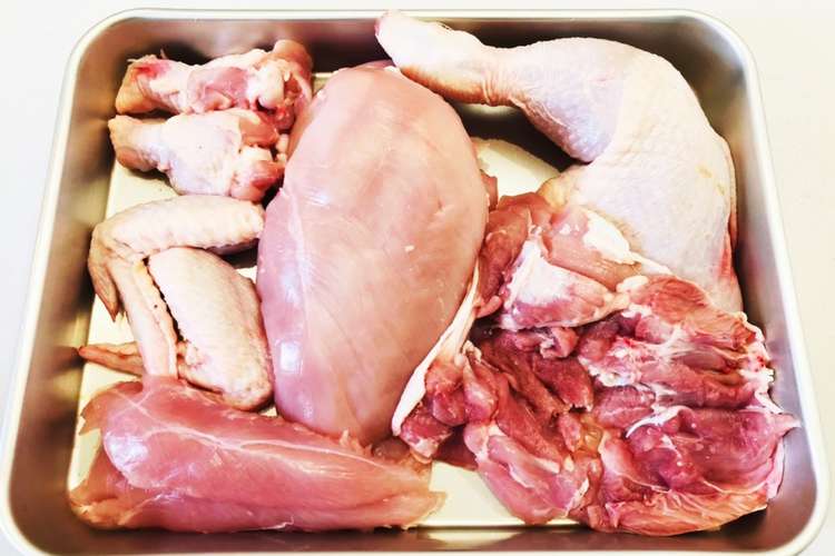 丸鶏のさばき方 レシピ 作り方 By あーさん 24 クックパッド 簡単おいしいみんなのレシピが350万品